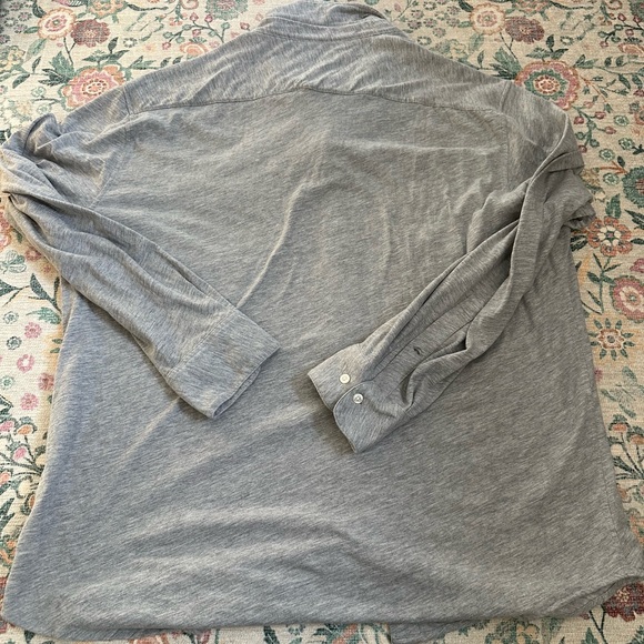 Men’s button down - Picture 3 of 3